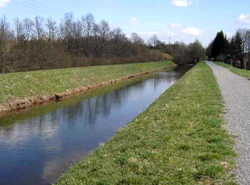 Le port de Frahier et le canal d'irrigation